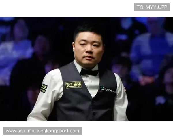 世界台球冠军赛：中国双雄晋级四强引爆全球热潮