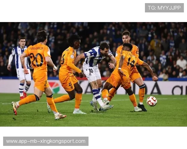 皇马定位球进攻多点开花全面压制对手 皇马定位球进攻多点开花全面压制对手